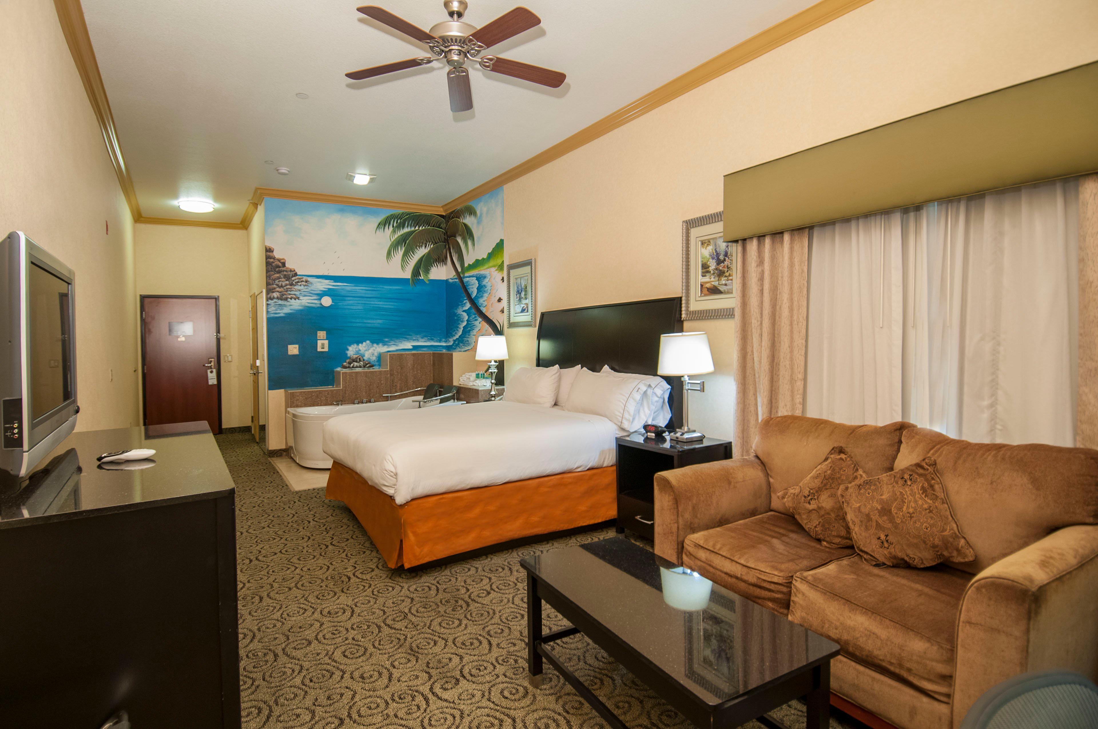 Holiday Inn Express & Suites Bakersfield Central By Ihg Exteriér fotografie