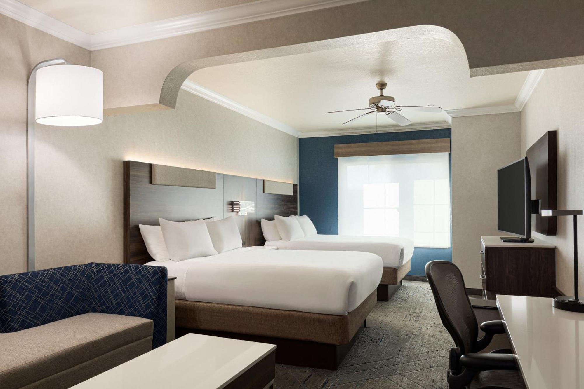 Holiday Inn Express & Suites Bakersfield Central By Ihg Exteriér fotografie